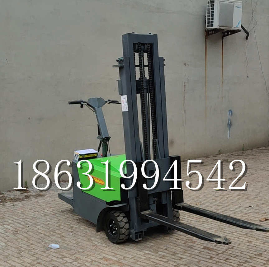 望花区优程全电动叉车插腿式堆高车液压装卸车1.5吨升高小型站驾式铲车